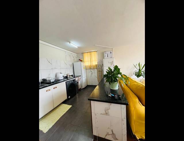 2 BEDROOM PROPERTY TO RENT IN NEW GERMANY CENTRAL